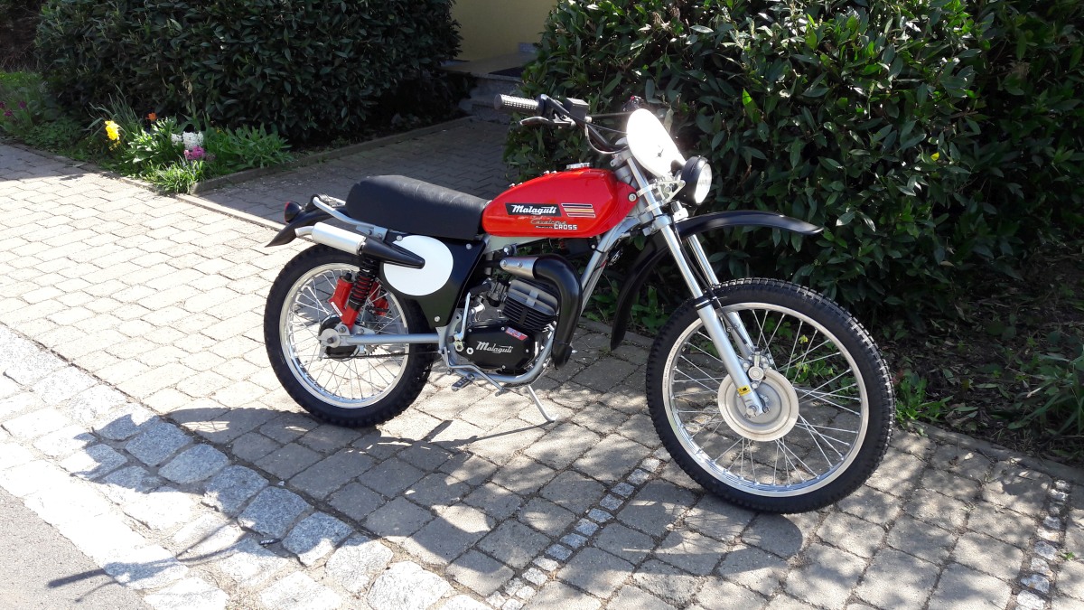 Autocollant Moto Pair Stickers Decals Stickers Malaguti Cavalcone